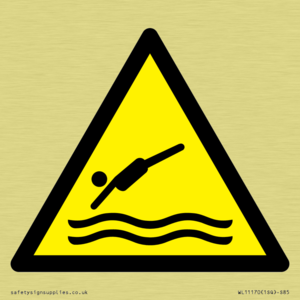 W507 Warning: Diving area